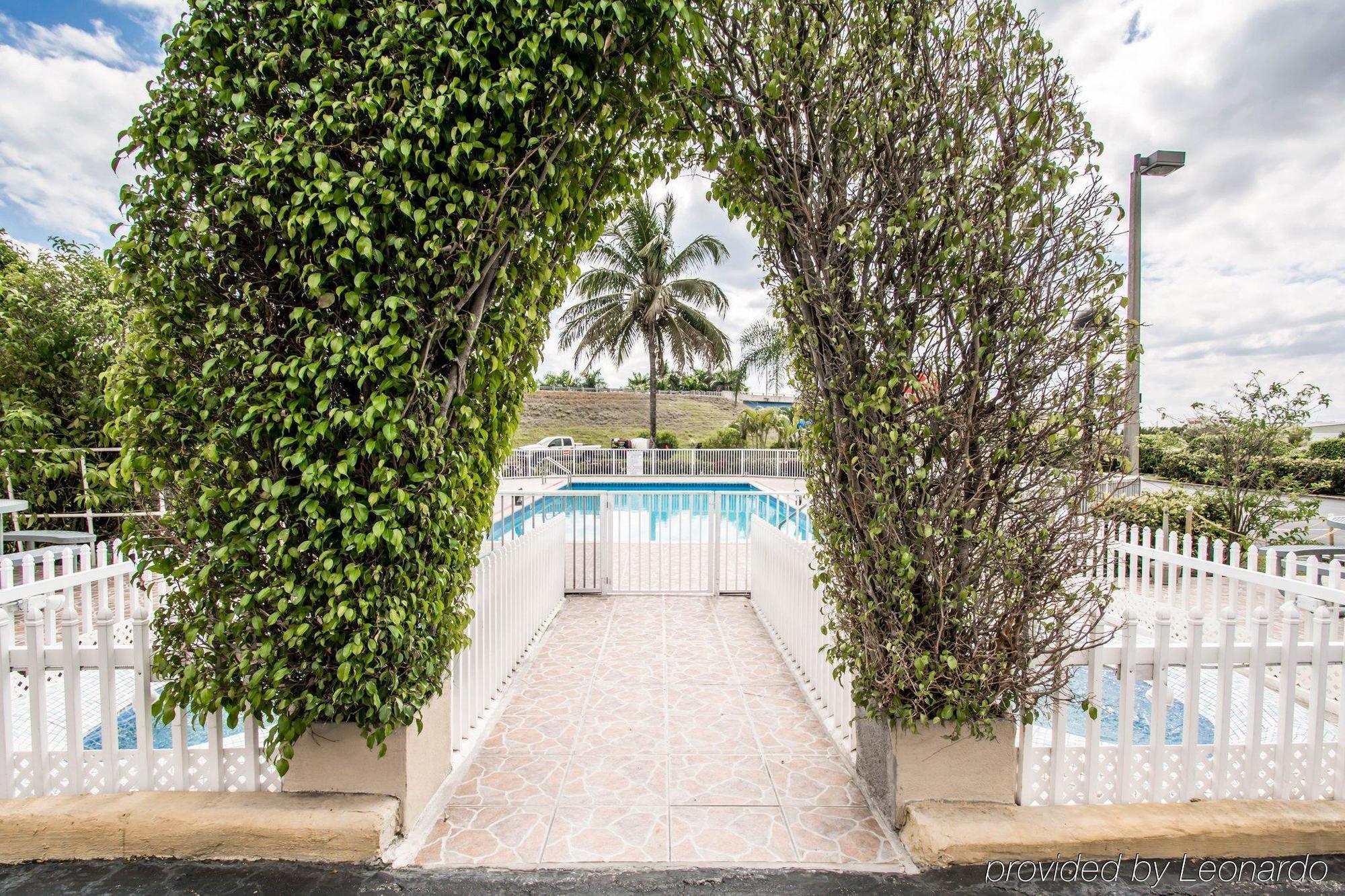 Belmont Inn & Suites Florida City Dış mekan fotoğraf
